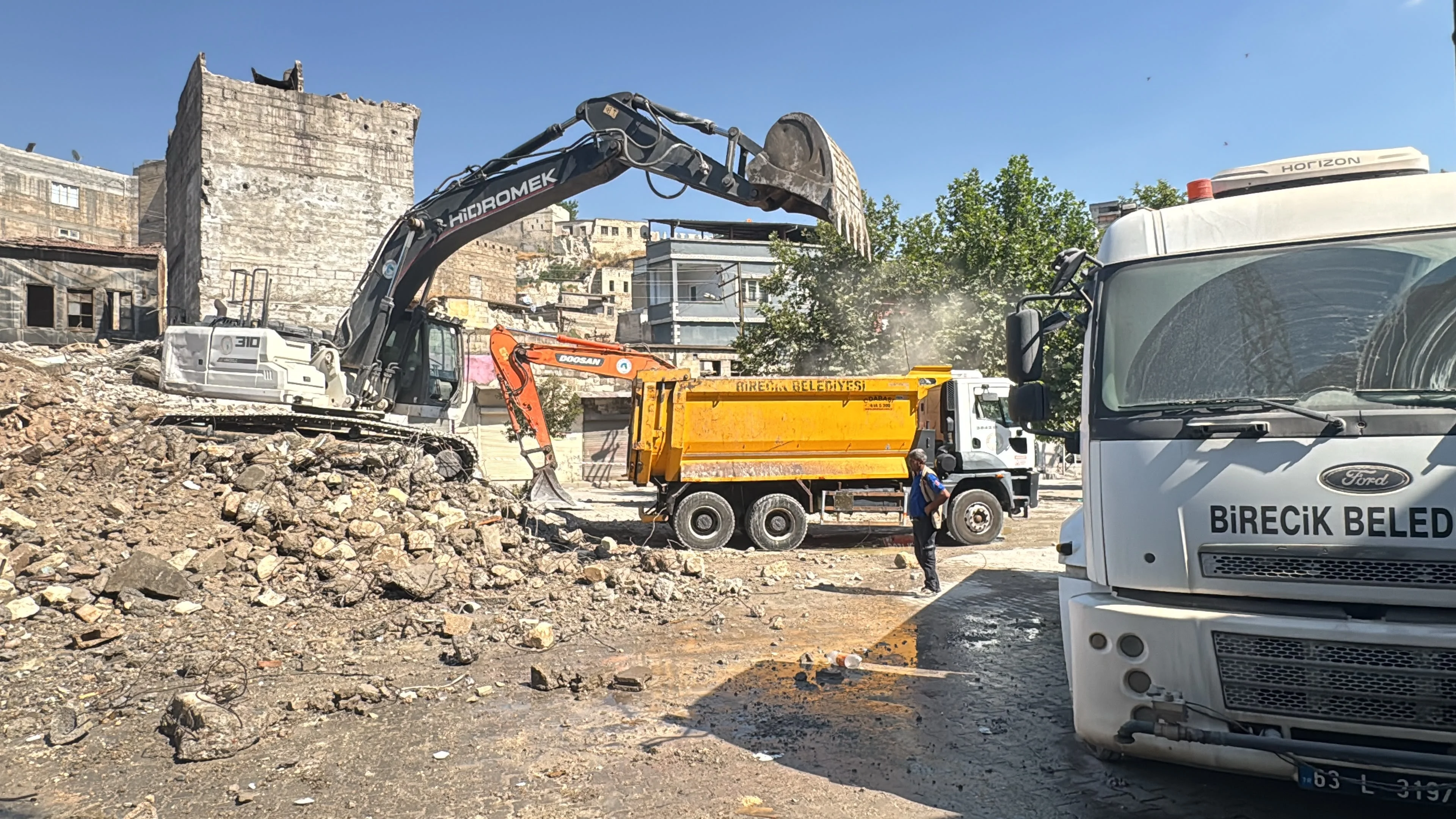 Restorasyon ve çevre düzenleme çalışmaları